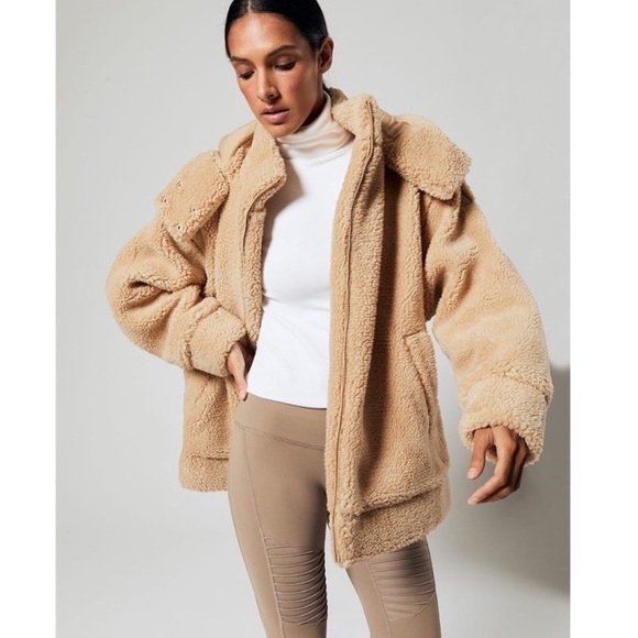 Alo Fuzzy Sherpa Jacket